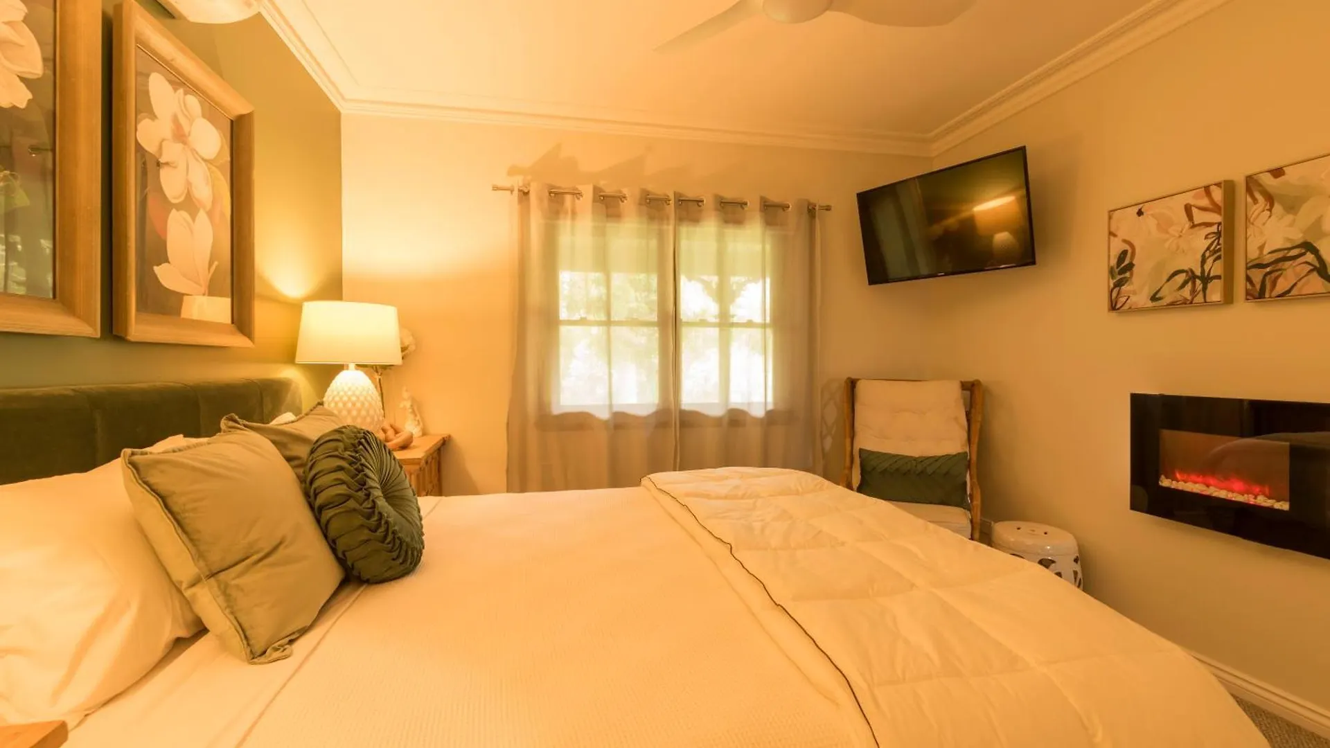 Maleny Hotel