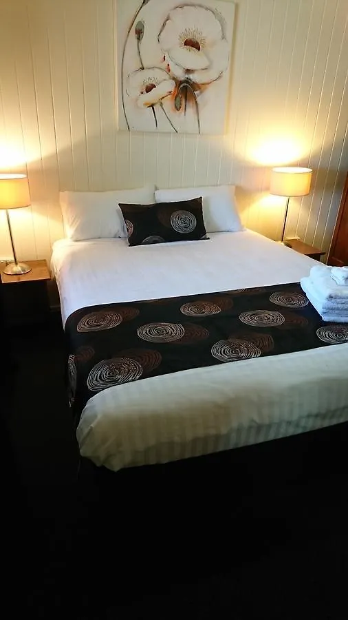 Maleny Hotel